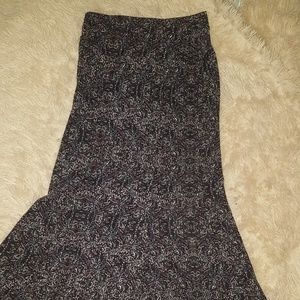 maxi skirt